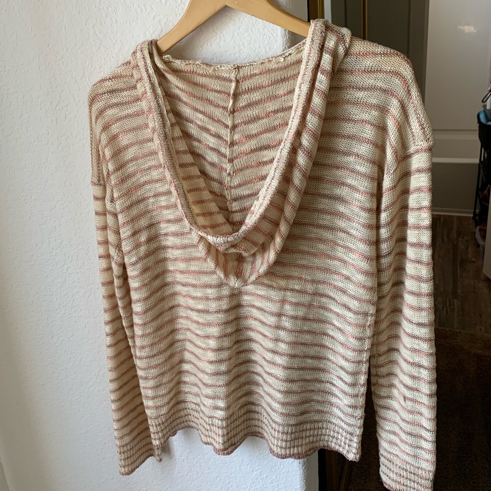 Sweater - Picture 3 of 5